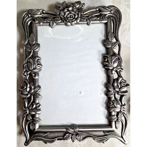 3 Vintage Rose Ornate Pewter Picture Frames 1 Matte 2 A Bit Shiny 4.5" x 6.5"ish - Picture 4 of 12